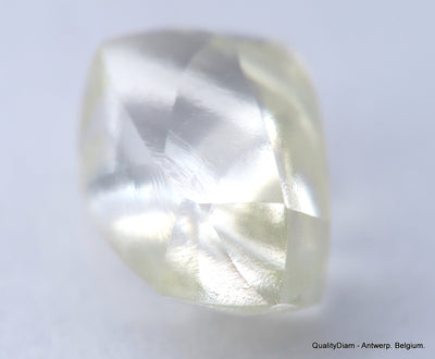 1.08 carat H VVS1 diamond natural diamond uncut out from a diamond mine