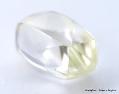 1.06 carat H VS1 diamond natural diamond uncut out from a diamond mine