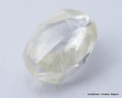 G VS2 0.57 carat diamond out from a mine. ideal for rough diamond jewelry