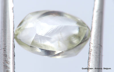 G VS2 0.57 carat diamond out from a mine. ideal for rough diamond jewelry