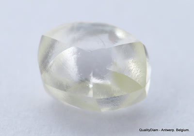 G VS2 0.60 carat diamond out from a mine. ideal for rough diamond jewelry