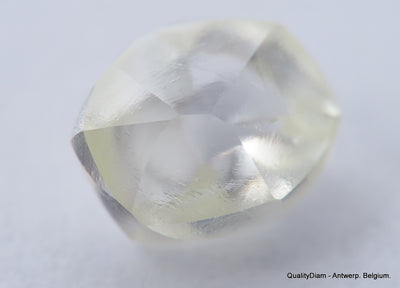 G VS2 0.60 carat diamond out from a mine. ideal for rough diamond jewelry