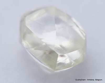 G VVS1 diamond ideal for uncut diamond jewelry. Out from a diamond mine 0.60 carat