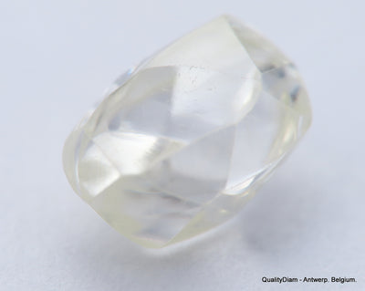 G VVS2 diamond ideal for uncut diamond jewelry. Out from a diamond mine 0.82 carat