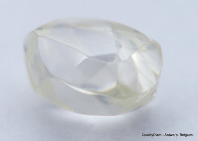 G VVS2 diamond ideal for uncut diamond jewelry. Out from a diamond mine 0.82 carat