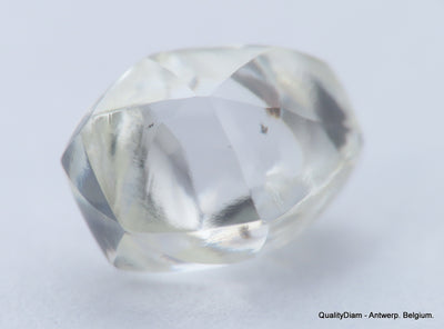 E SI1 beautiful diamond out from a diamond mine. High quality natural diamond 0.82 carat