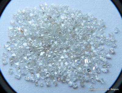 3.10 Carats natural diamonds out from diamond mines